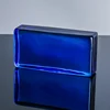 azul oscuro