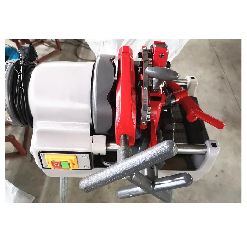 RIDGID LATINOAMÉRICA ¿Cómo roscar hasta 4\