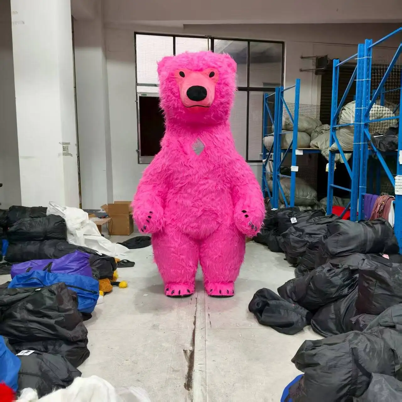 Efun MOQ 1 PC Red Polar Bear Mascot Costume Adult Walking Character Mascot  Cosplay Costume for Birthday Party