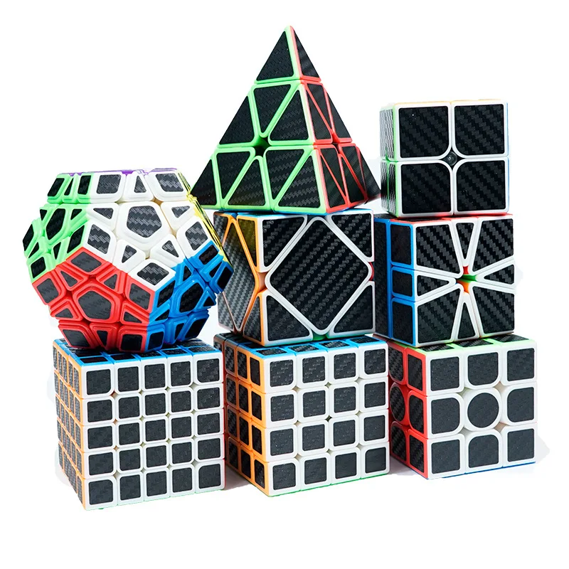 Set De 3 Speed Cubes ROXENDA - 2x2, 3x3 Et Pyramide - Cube Magique Facile à Tourner - Autocollants Fibre De Carbone - Pour Débutants Et Experts