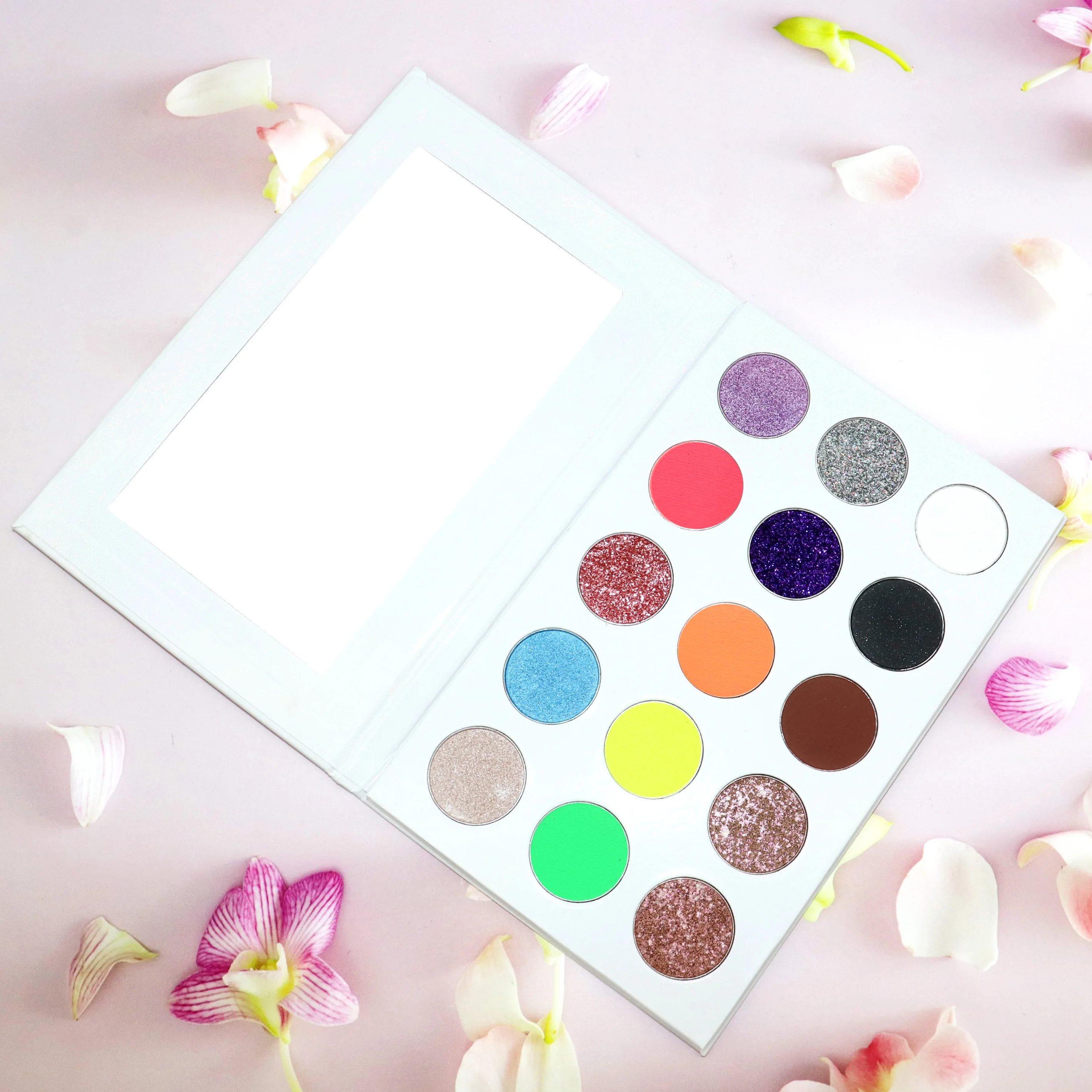 Private Label Makeup Cosmetics 15 Color Glitter Eyeshadow Palette With Your Own Brand