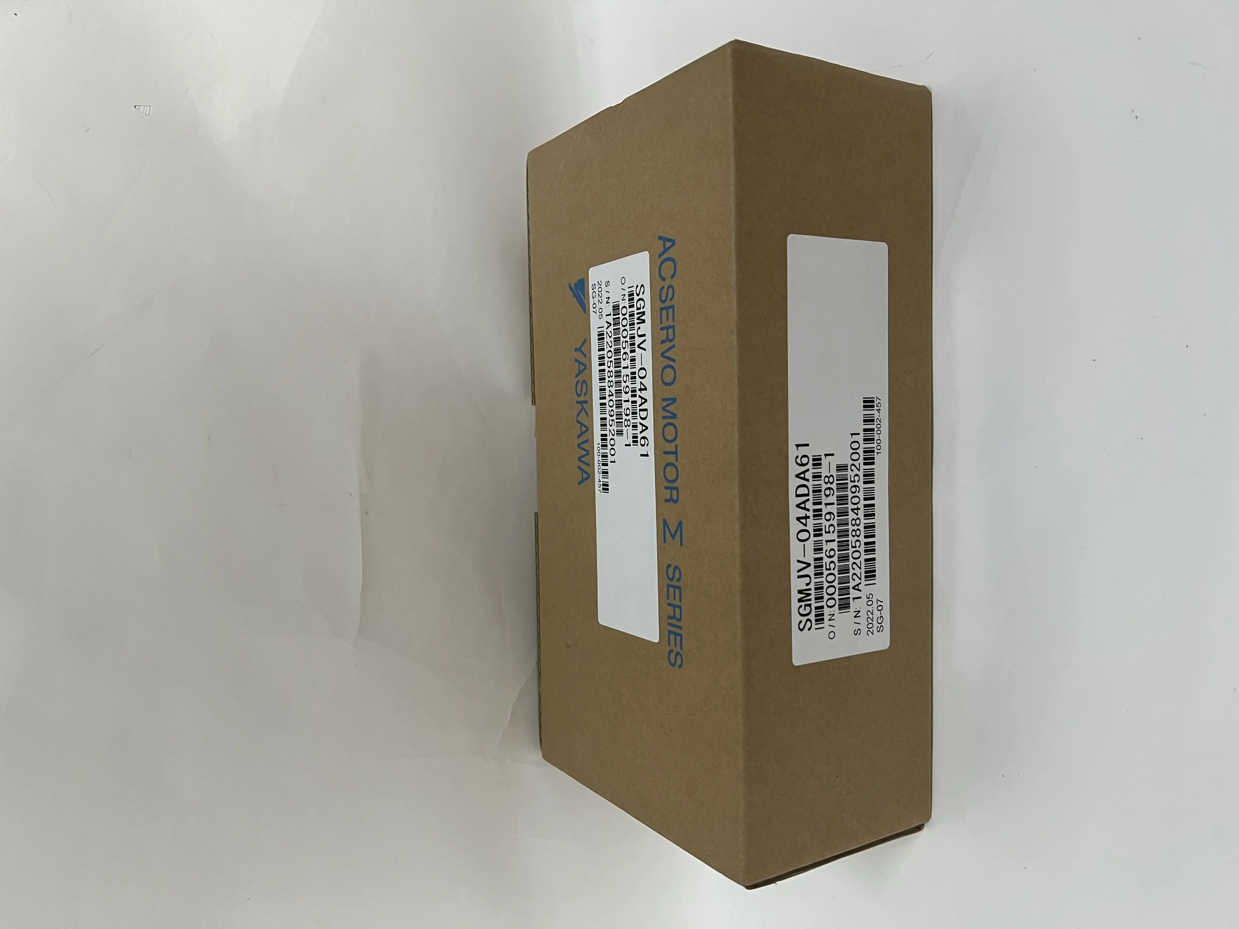 Yaskawa AC Servo Motor SGMJV-04ADA61 Yaskawa AC Servo Motor SGMJV-04ADA61