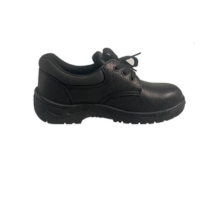 Waterproof and oil-resistant protective shoes Style Anti Impact And Anti Puncture Genuine leather steel toe labor safety boots