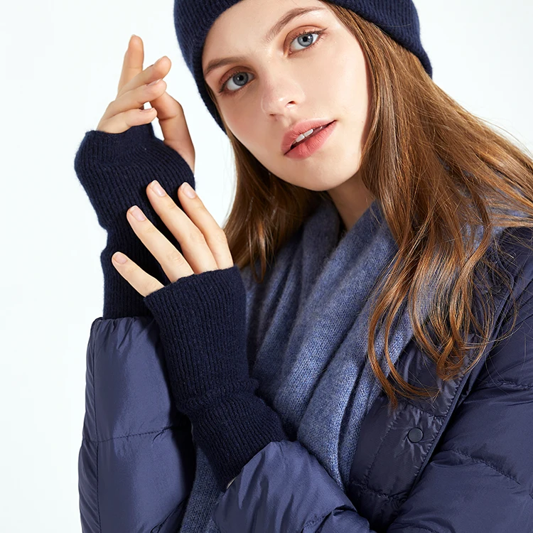 seamless weave gloves