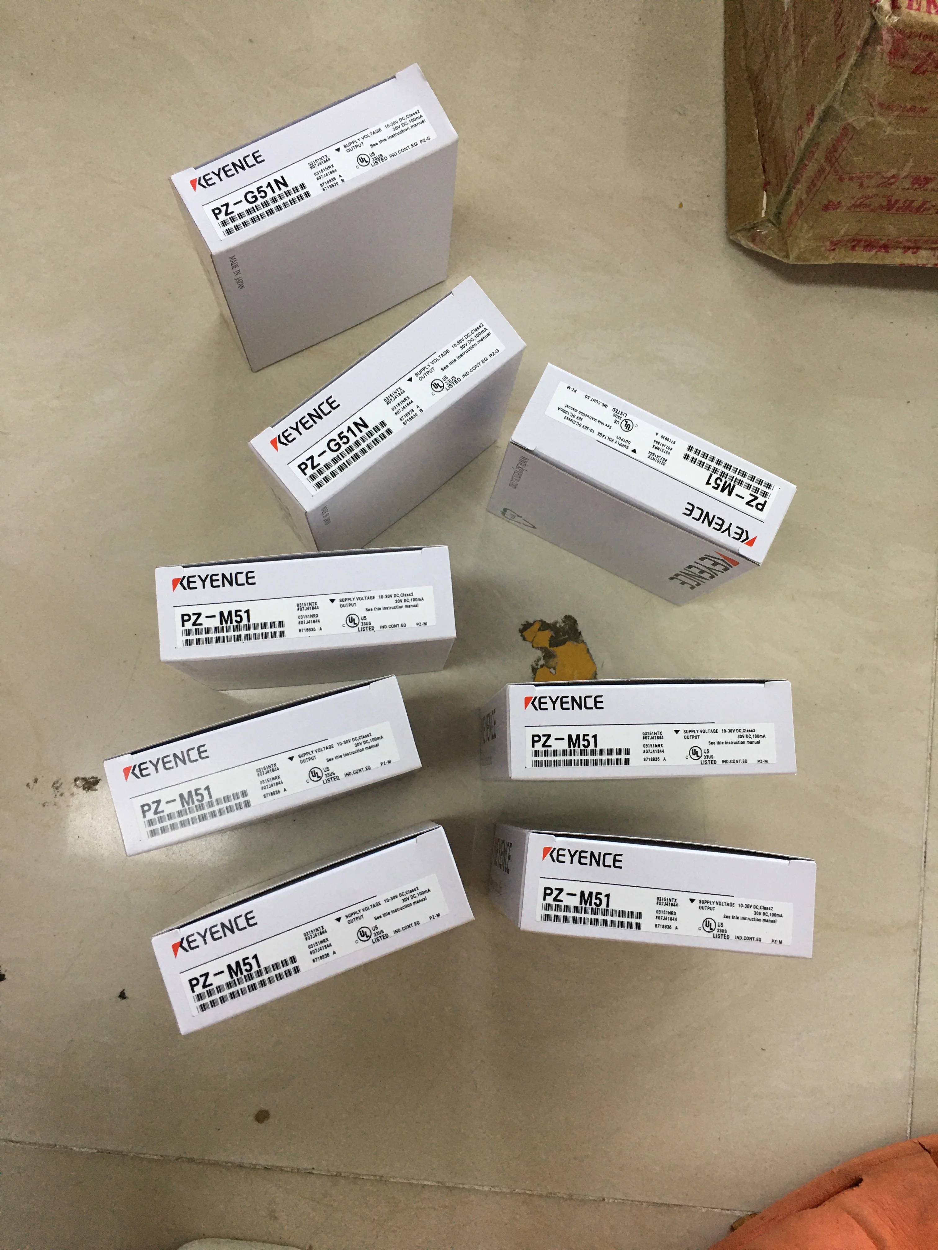 KEYENCE Photoelectric Sensor PZ-G51N / PZ-M51 KEYENCE Photoelectric Sensor PZ-G51N / PZ-M51