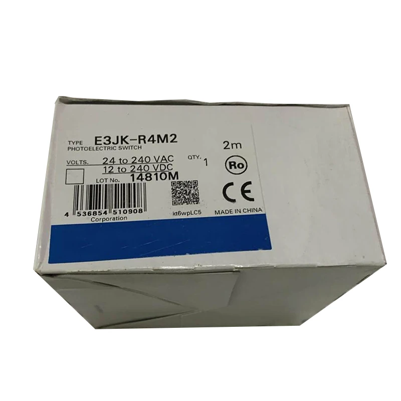 Nuovo sensore fotoelettrico Omron E3JK-R4M2 originale con rilevamento stabile, elevata immunità alle interferenze e lunga distanza di rilevamento. Ideale per il rilevamento di oggetti, il conteggio e il posizionamento su nastri trasportatori e macchinari automatici.