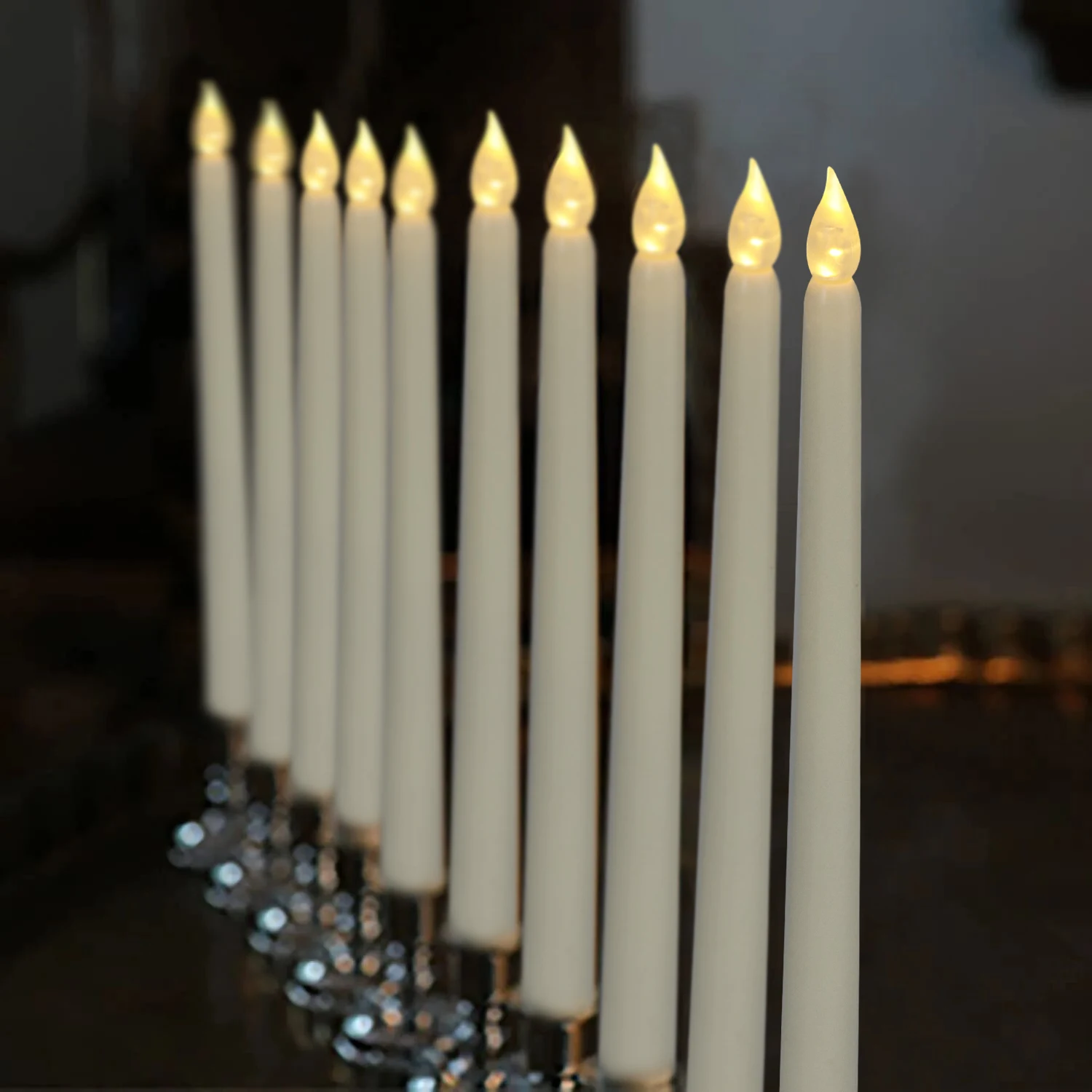 Plastic Battery Powered Flickering Realistic Flameless Led Taper