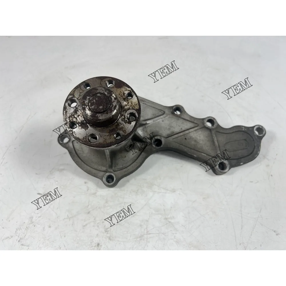 4FE1 Water Pump for Isuzu Diesel Engine Parts