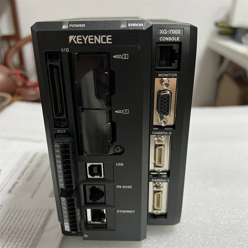KEYENCE XG-8500 マルチカメラ画像システムコントローラ キーエンス XG