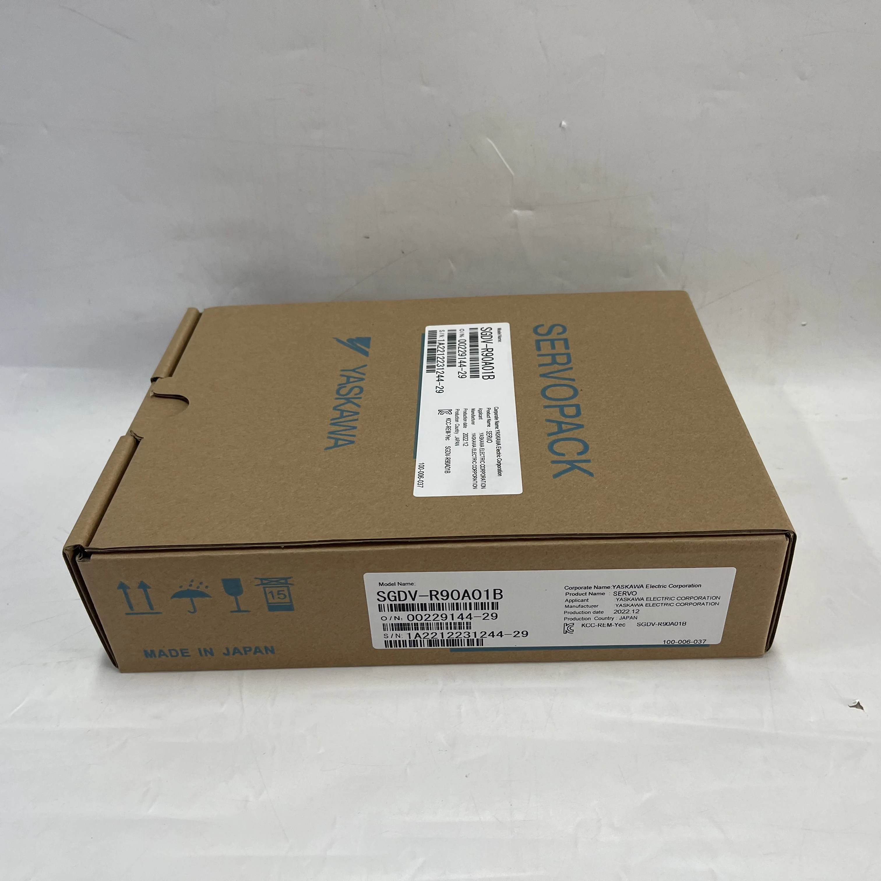 Yaskawa Servo Drive SGDV-R90A01B Yaskawa Servo Drive SGDV-R90A01B