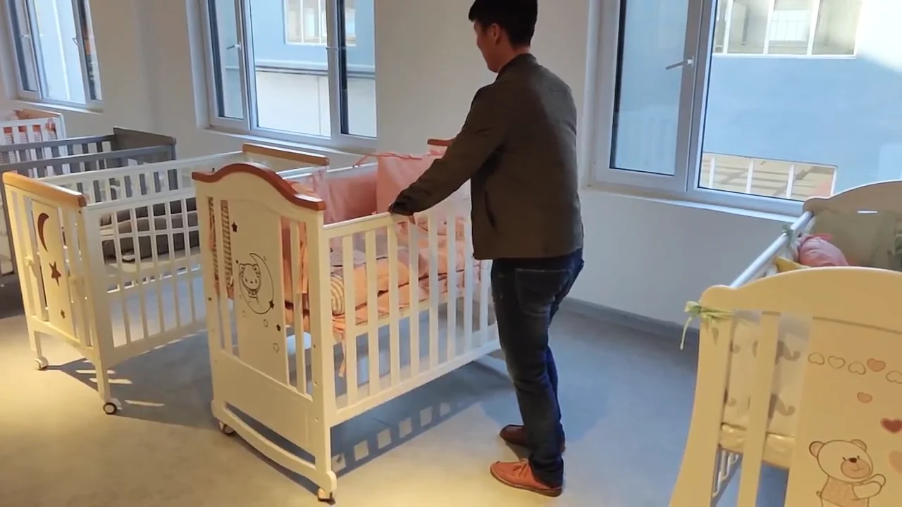 New Designer Rocking Sleeper Baby Beds Wholesale Solid Wood Rock N Play