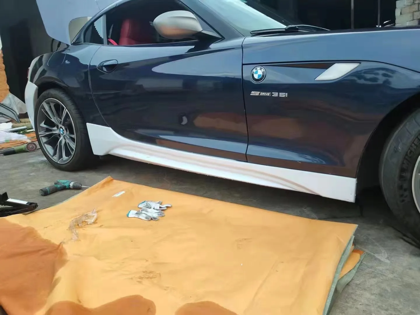 High Quality Wide Body Kit Fender Front Bumper Side Skirts Rear Bumper