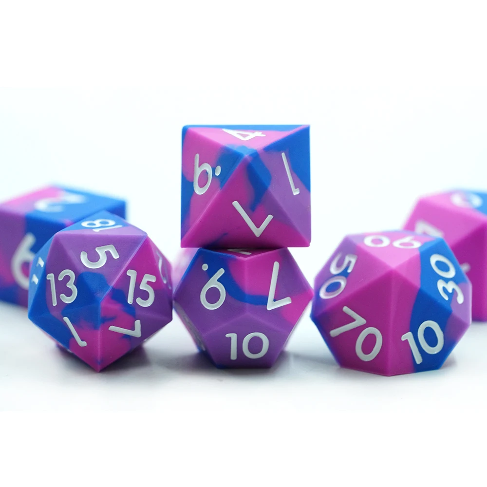 7 Piece Silicone DND Dice Set DND Tabletop RPG Games Sharp Edge Squishy Rubber 3 Color Mix 16mm Size