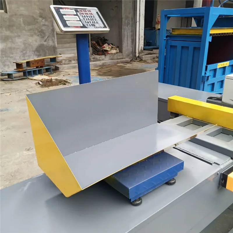 Horizontal Constant-weight Wiping Rags Compress Machine Bagging Old Cloth Bundling Machine / Rag Baler Rags Packer Machinery