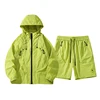 Verde fluorescente