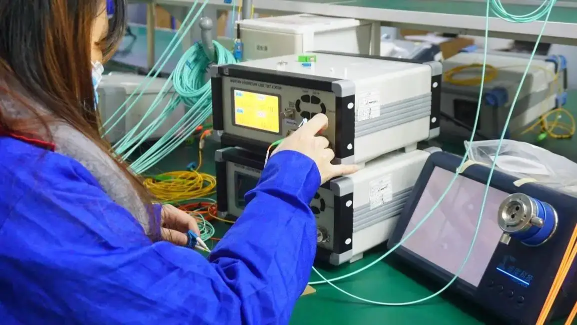 LC APC Optical Fiber Polishing Fixture with Insertion Loss ≤0.20dB Return Loss ≥60dB and First Pass Yield 98%–100%