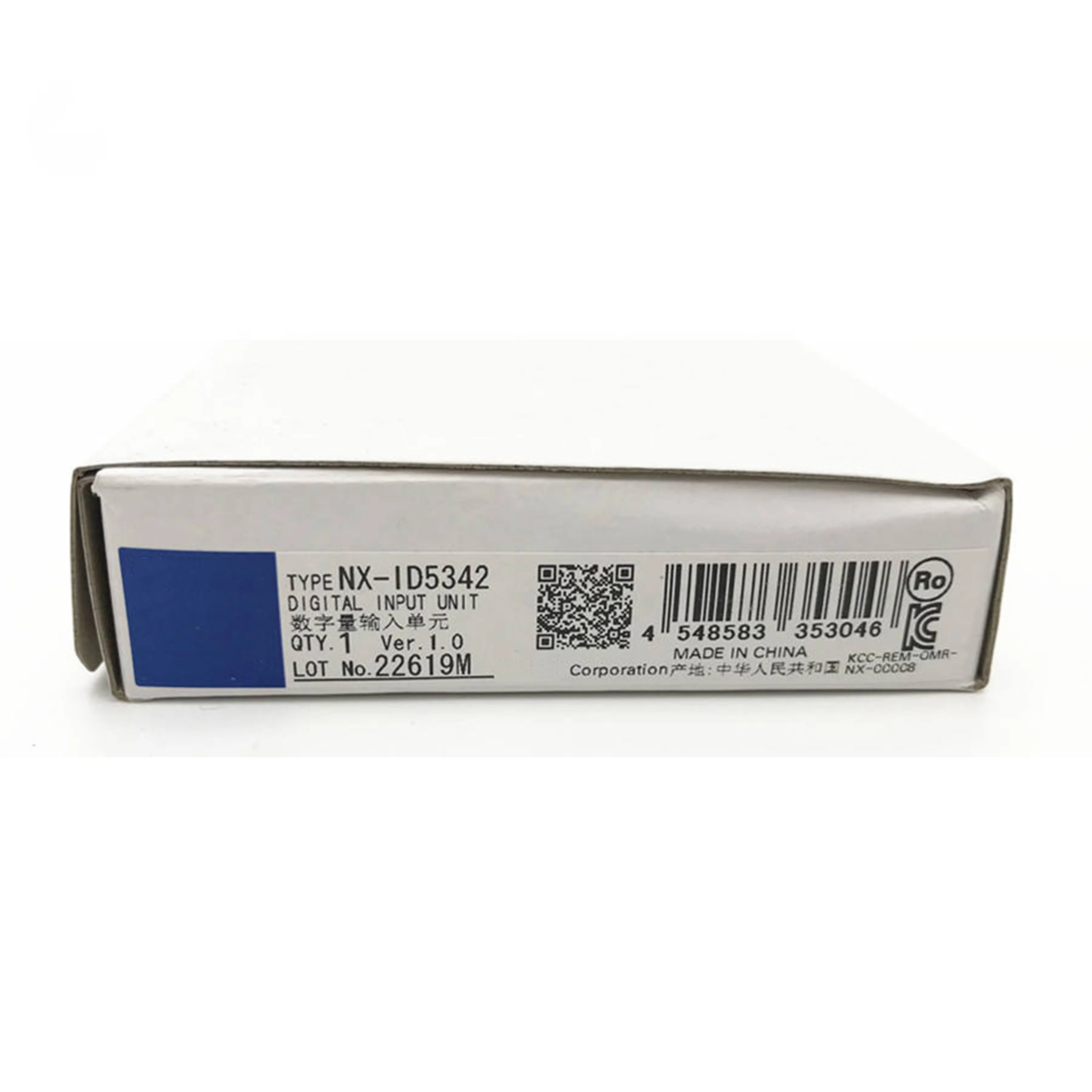 Mô-đun đầu vào kỹ thuật số DC dòng NX của Omron, mã NX-ID5342, mới và nguyên bản, dùng để thu thập tín hiệu bật/tắt từ cảm biến và công tắc cho các hệ thống điều khiển tự động hóa EtherCAT.
