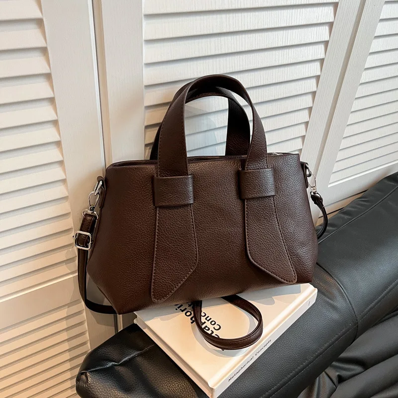 Vintage Cross-border Retro Women's Autumn Winter Medium Zipper Closure Large Capacity Fashionable PU Eco-Friendly Tote Bag