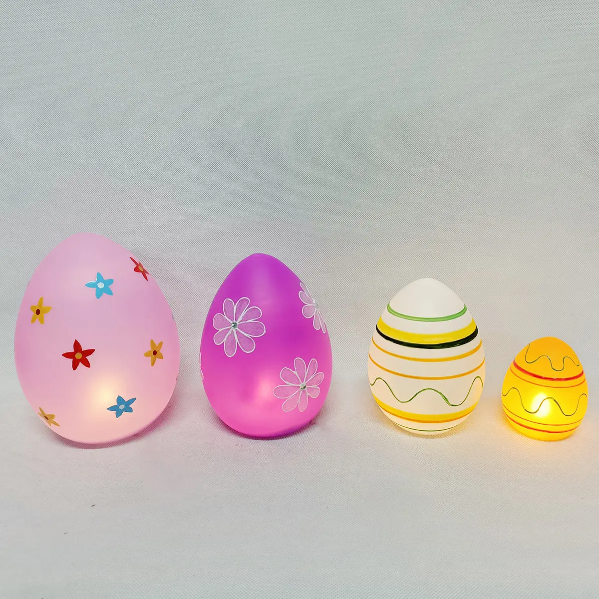 Wholesale handmade led light up easter day gifts decorative hand blown glass easter set egg holiday home decorations indoor details