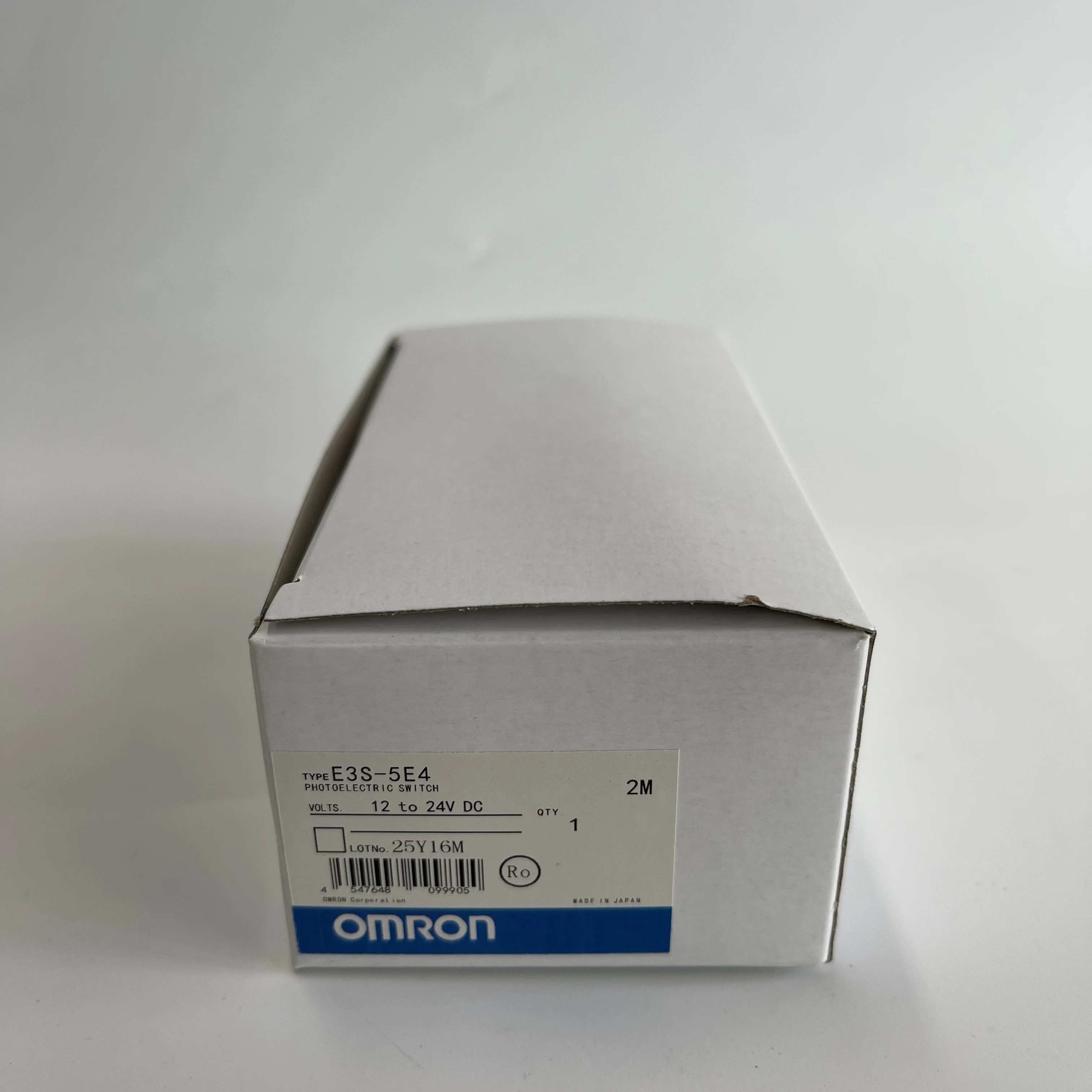 OMRON Photoelectric Switch E3S-5E4
