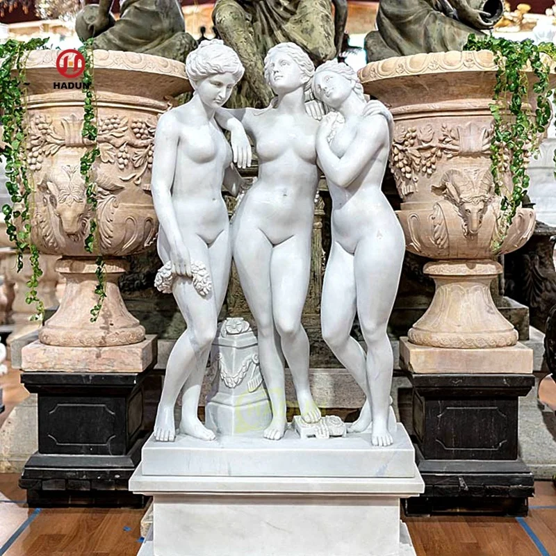 手彫りの屋外ガーデン白い天然石の女性の彫刻3つの優雅さ大理石の女性