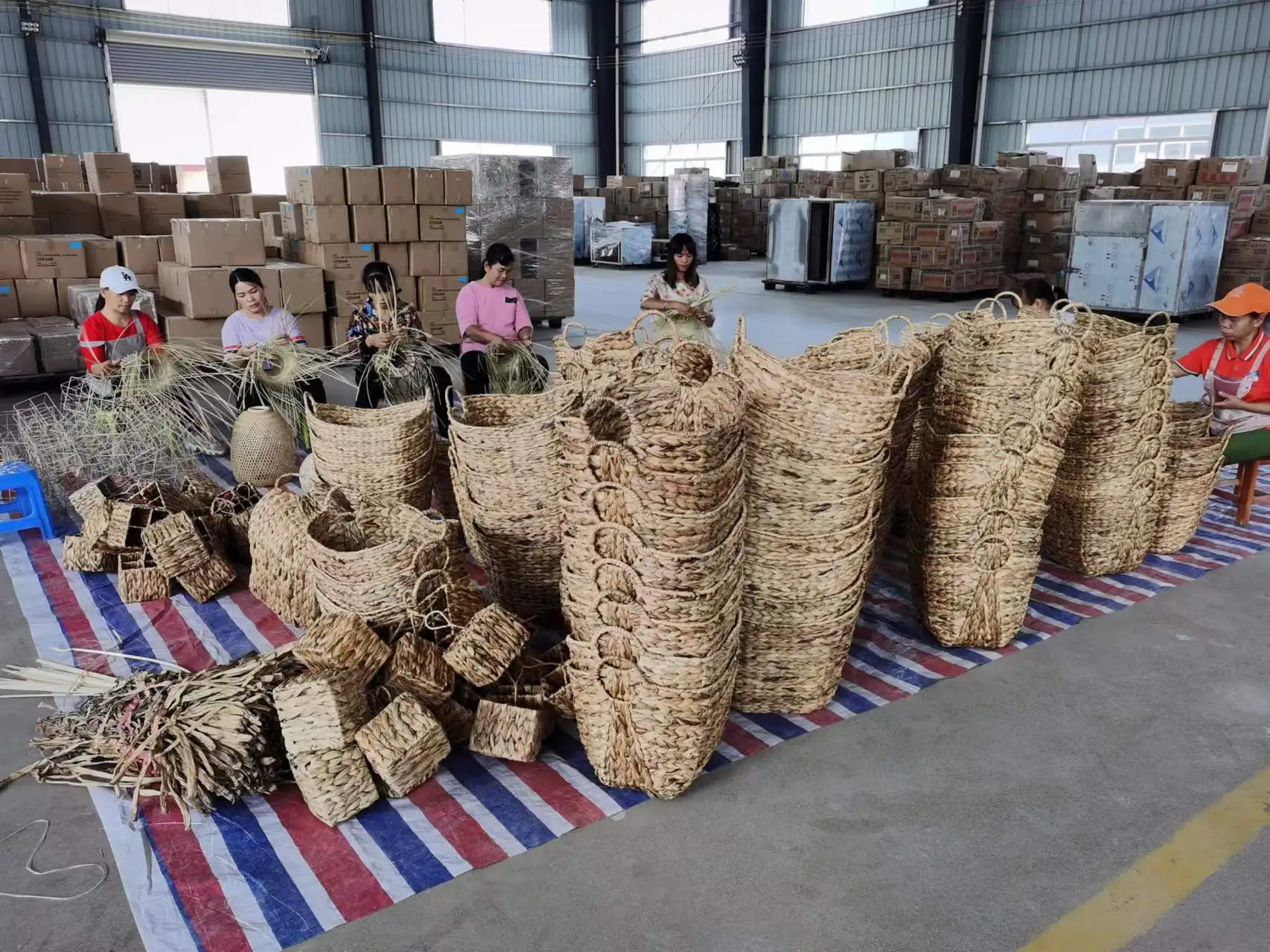 Basket Box Woven Natural Water Hyacinth Rectangle Storage Works Water