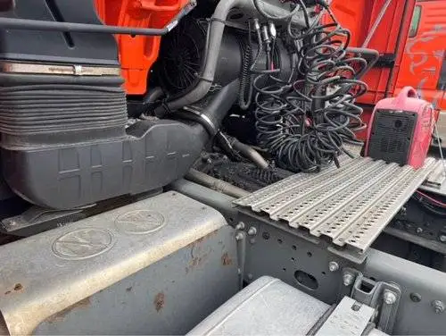 Used SINOTRUK SITRAK G7 540HP 6X4 Tractor Head with Hydraulic Retarder Euro 5 Second Hand Tractor Truck 2021