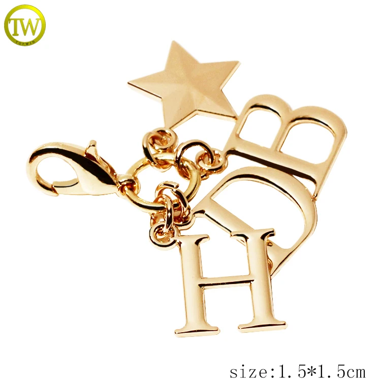 Factory Made Keychain Metal Label Accessory Custom Gold Letters hang Tags Alloy Handbags Metal Chain Plate Logos for Suitcase