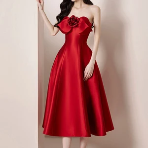 ZYHT 70116 Elegant Evening Strapless a Line Prom Dress Clothing Manufacturer 3D Flower Midi Red Ladies Satin Party Wear Dresses