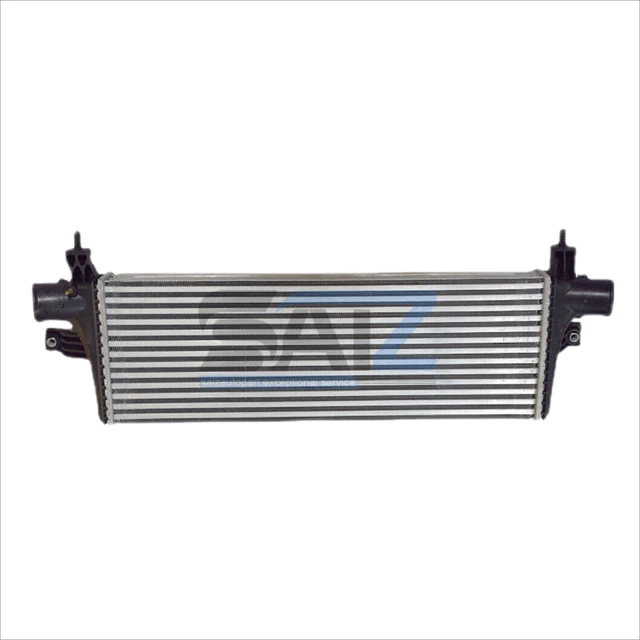 Intercooler assy Radiator 17940-0L110 for Toyota Hilux Innvoa Fortuner 2.4 2.5 2015 Intercooler radiator