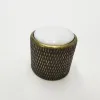 Couleur vert bronze : Coque blanche