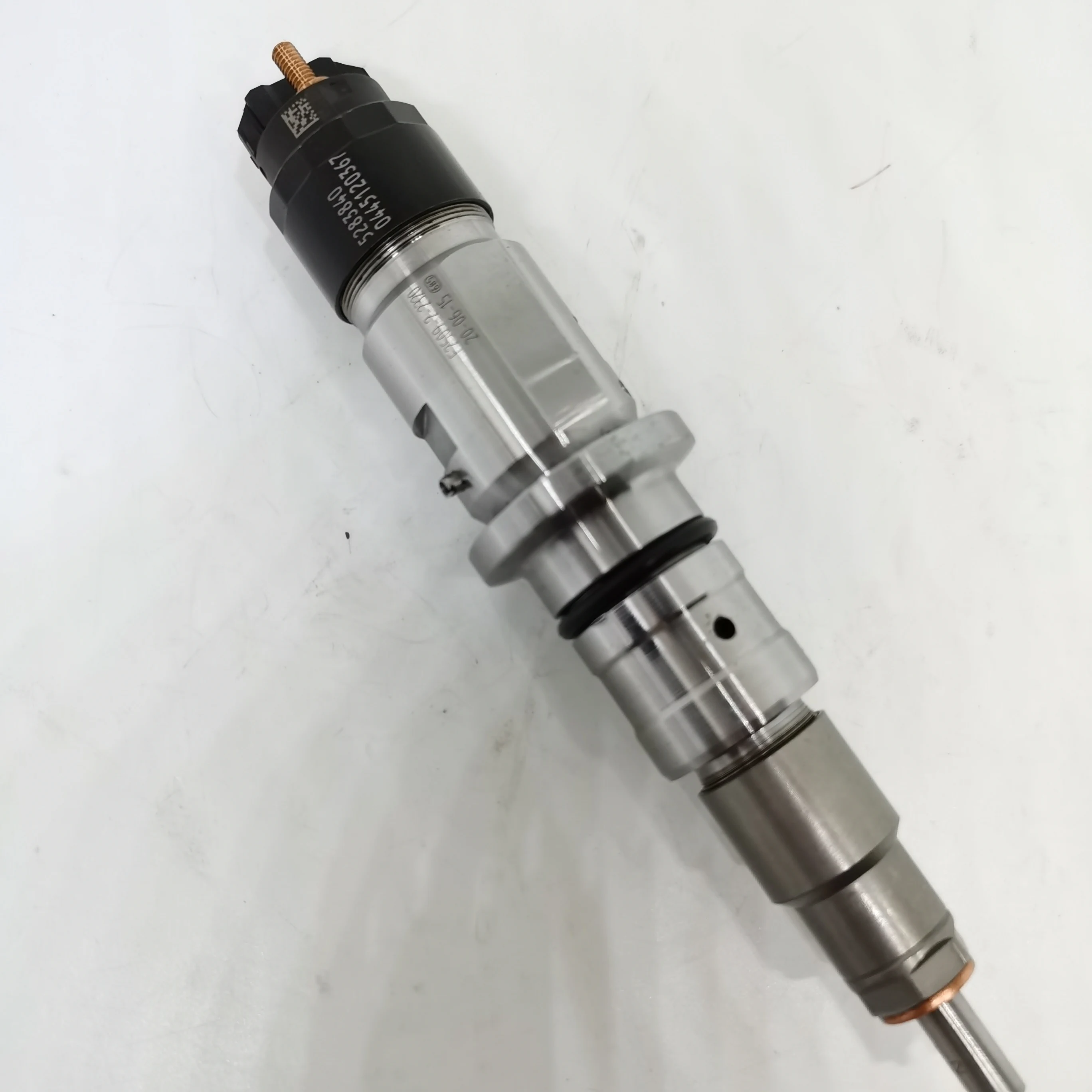 OEM High Performance Diesel Engine Parts Fuel Injector 5283840 0445120367