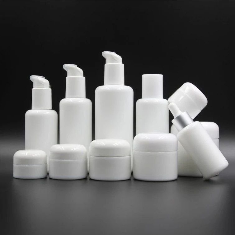 40ml 100ml 120ml 200ml White Ceramic Refillable Bottles Travel Glass Bottle Pump Lotion Bottles for Cosmetic Packing