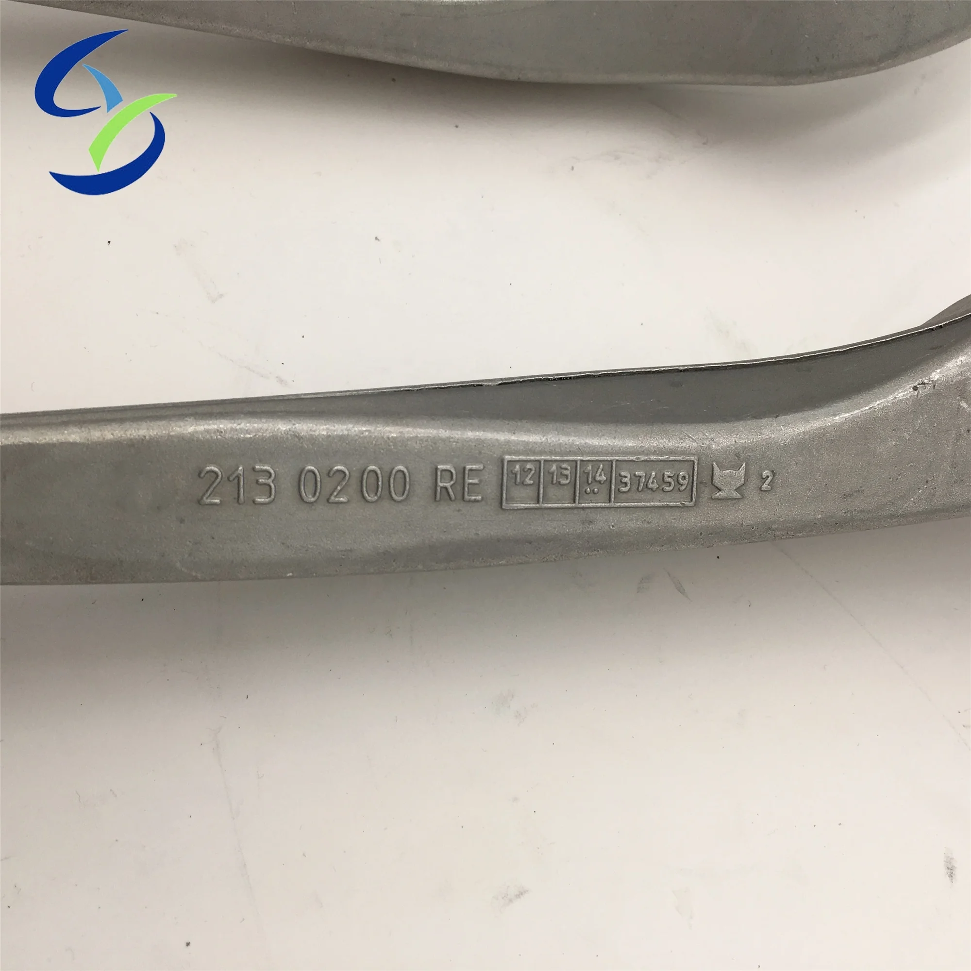 Control Arm Auto Part  A2053301805 for Mercedes Benz Car W205 X253 C238 2053301805 3886501