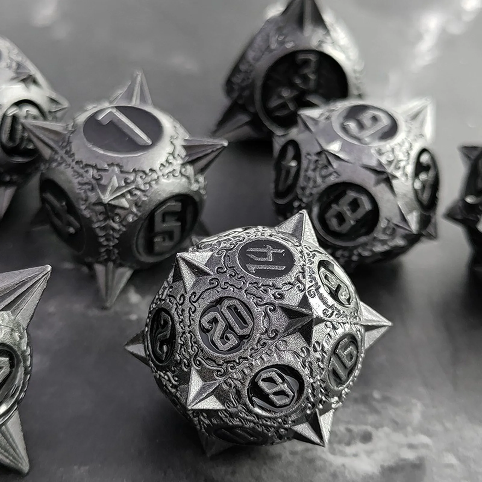 Bulk Custom Polyhedral Custom Logo 19mm Black Dice Maker Dungeons And