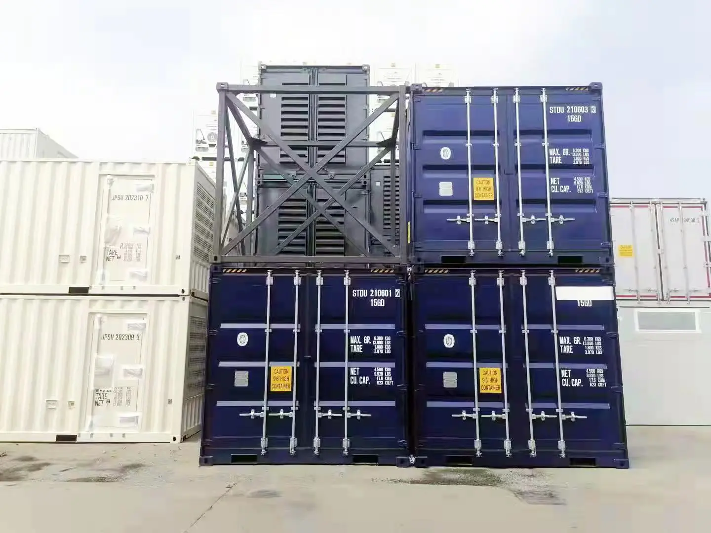 40-feet-shipping-container-internal-dimension-customized-at-best-price