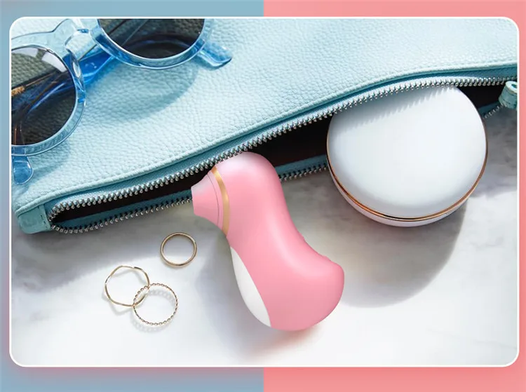 Yosh gozallik pornoni keng tarqatadi Koylak kiygan qizlarga qarash