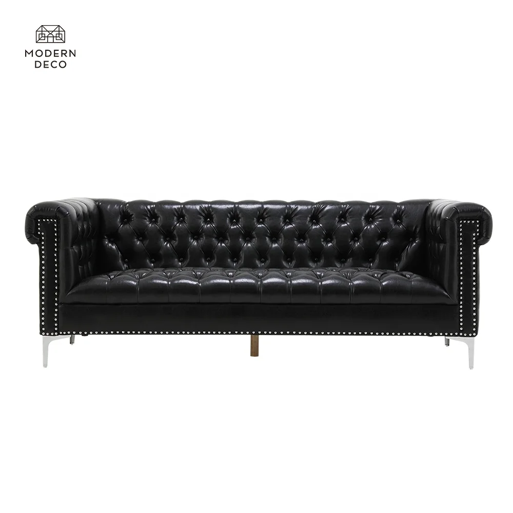 Fekete mesterséges bőrös Chesterfield kanapé 3 ülőhelyes ezüst fémes lábakkal, gömbölyű karfákkel, fémhártyás díszeléses nappali, lounge, iroda
