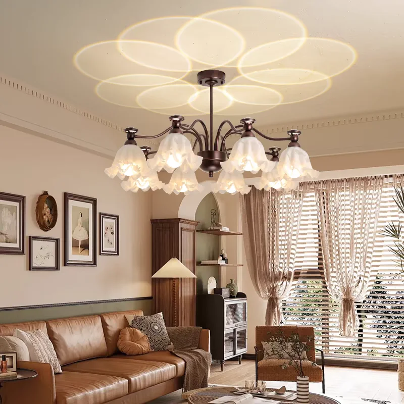 Kronlykta i medeltida stil av järn och glas med LED-belysning, franskt-amerikansk retrodesign med bronsfinish, 10 års garanti för vardagsrum och sovrum