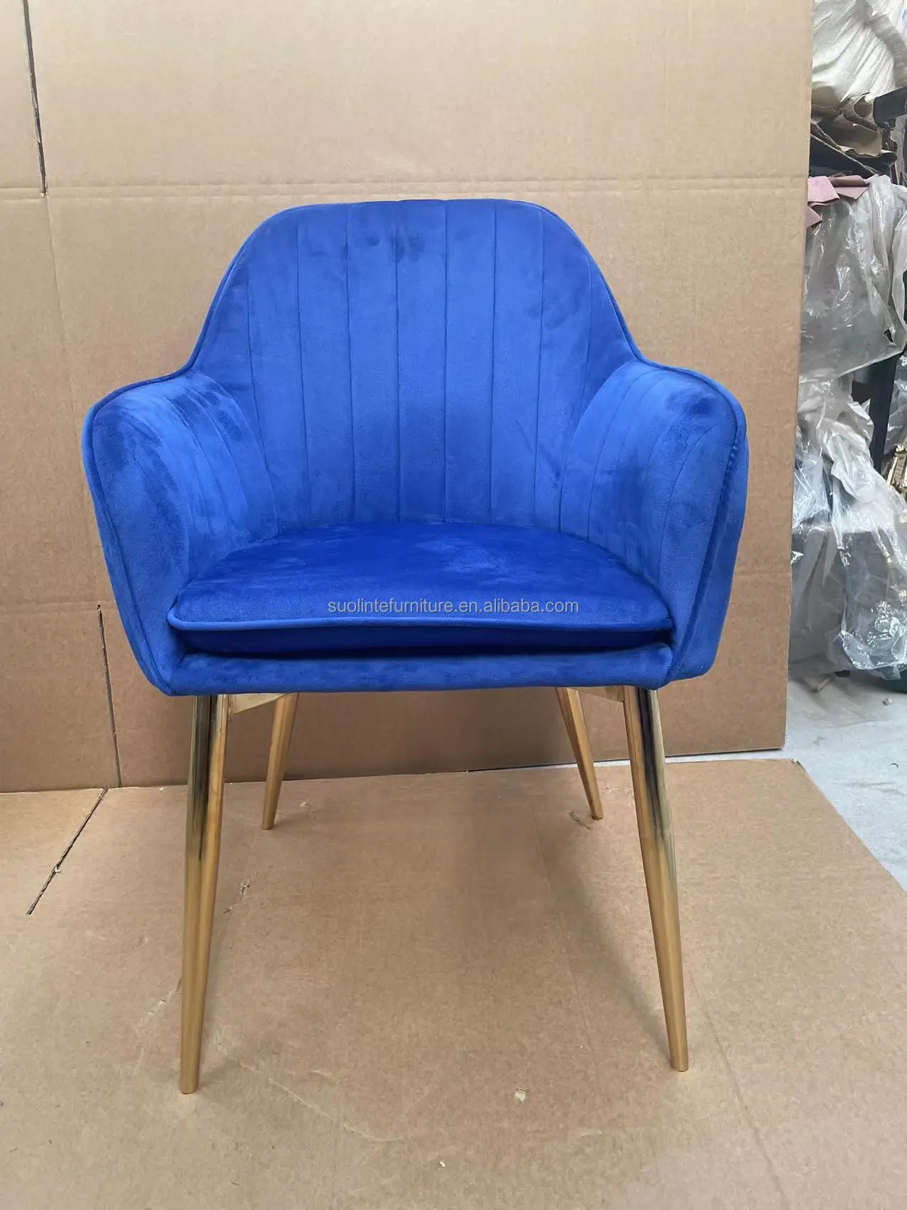 Modern Luxury Velvet Armchair Home Furniture High End Upholstered Restaurant Dining Chair