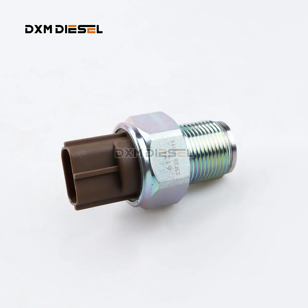 DXM Fuel Rail High Pressure Sensor 499000-6131 For Isuzu engine supplier