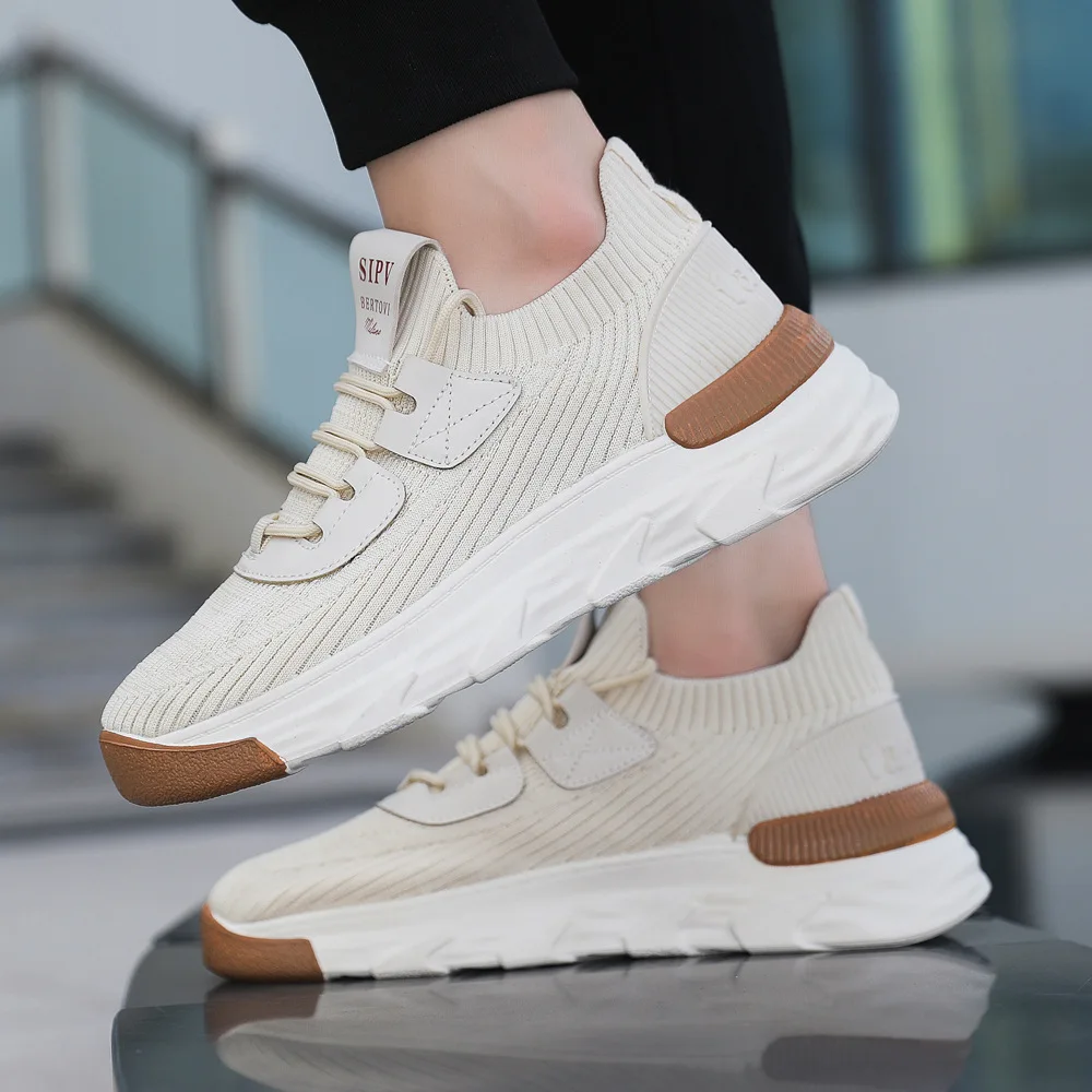 Leisure, fashionable, breathable men's shoes, Korean version, trendy sports shoes, thick soles, comfortable men's shoes