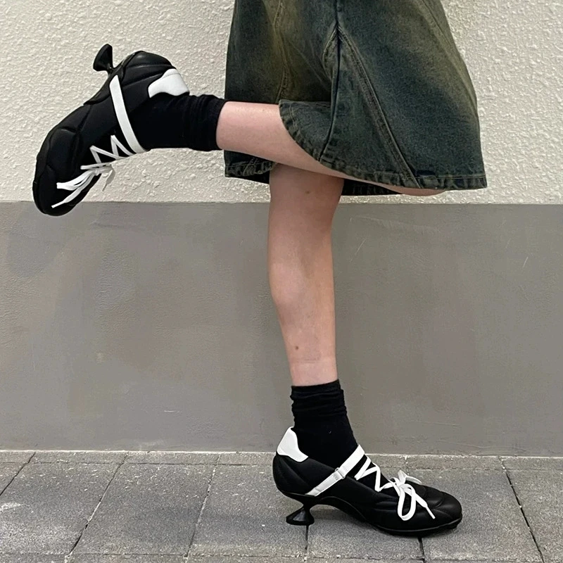 Fashion Ladies Ballet Kitten Heel Shoes Lace-up Women Mary Janes Soccer Design Sole Sneaker With Heel - Image 2