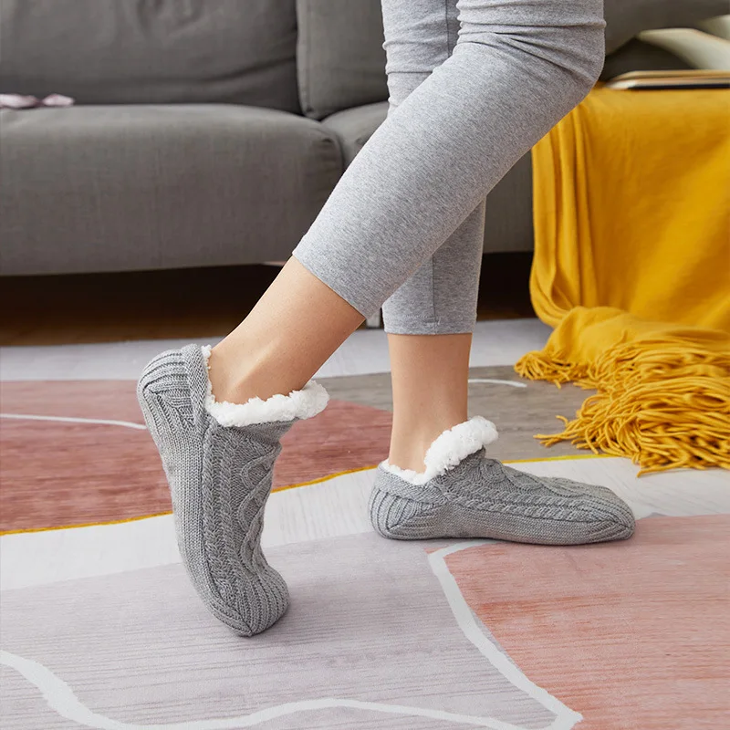 2025 Women Fuzzy Boot Non Slip Knitted Warm House Slipper Indoor Winter Warm Socks