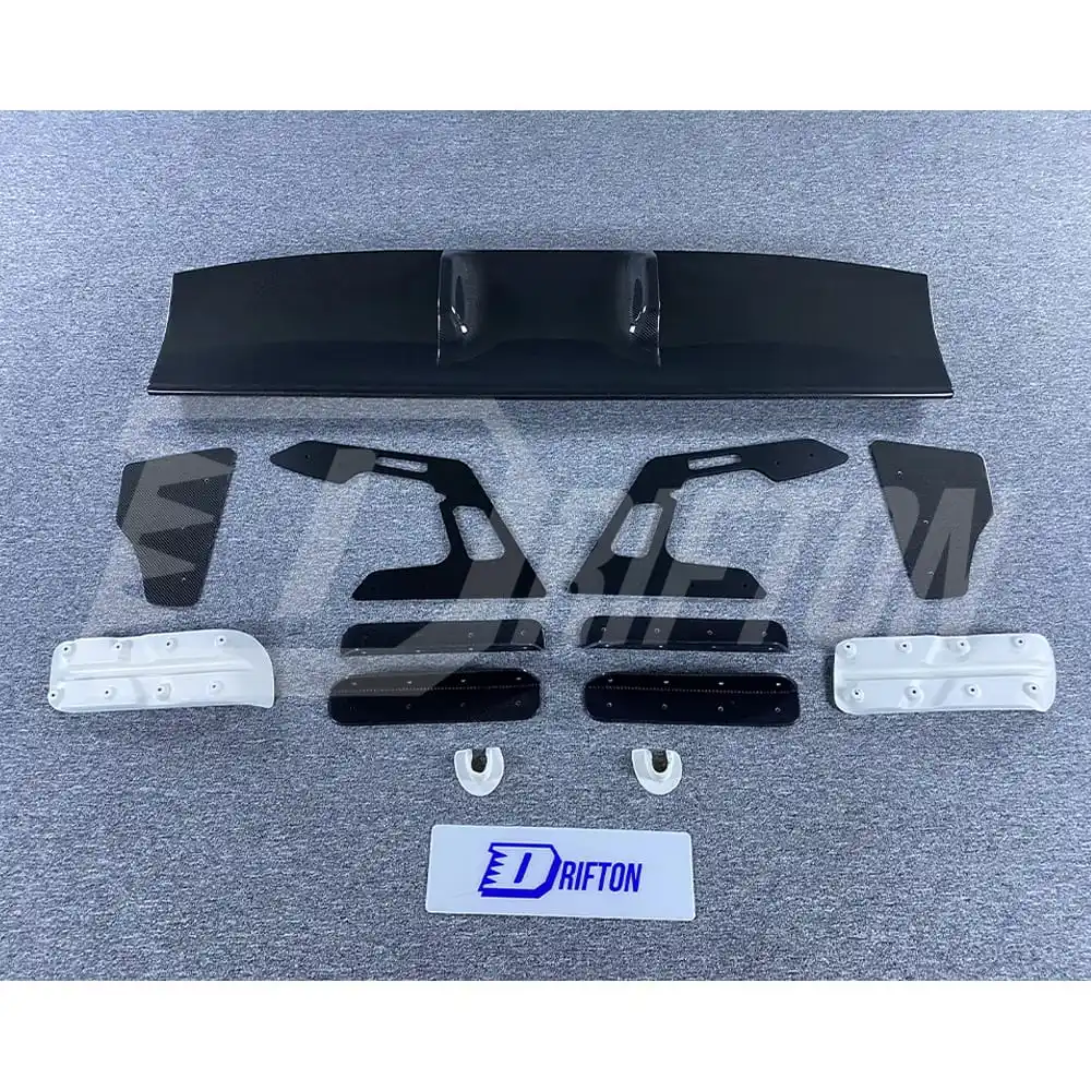 日産 R35 GTR用 170cm LBスタイル カーボンファイバー製 リア