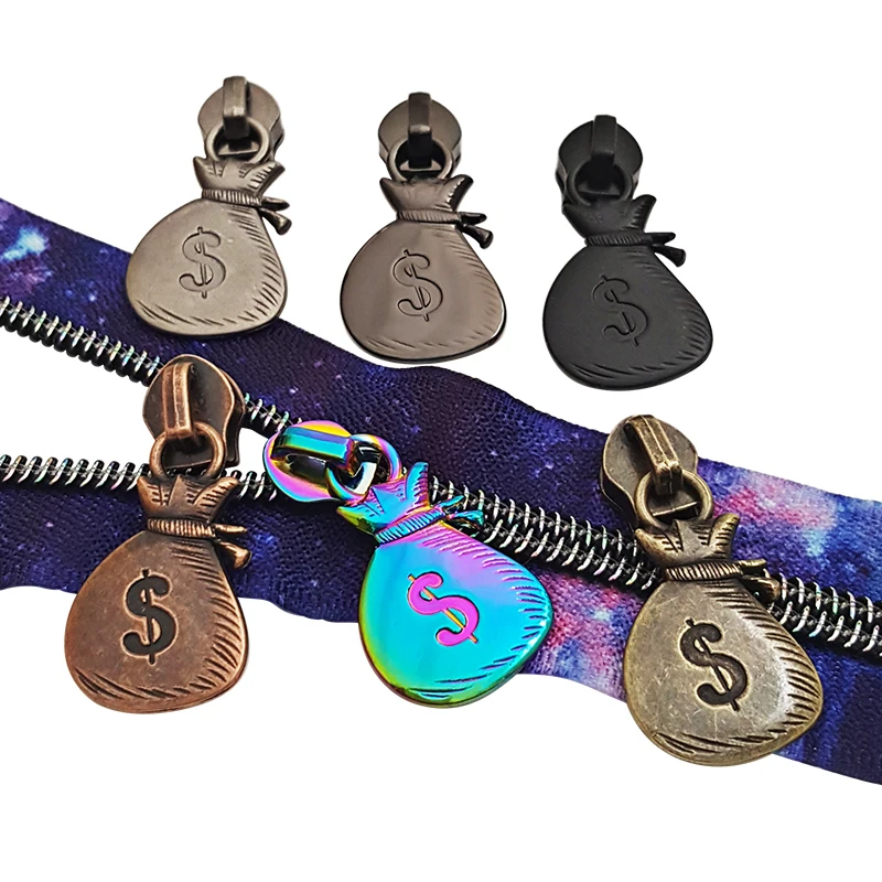zipper puller