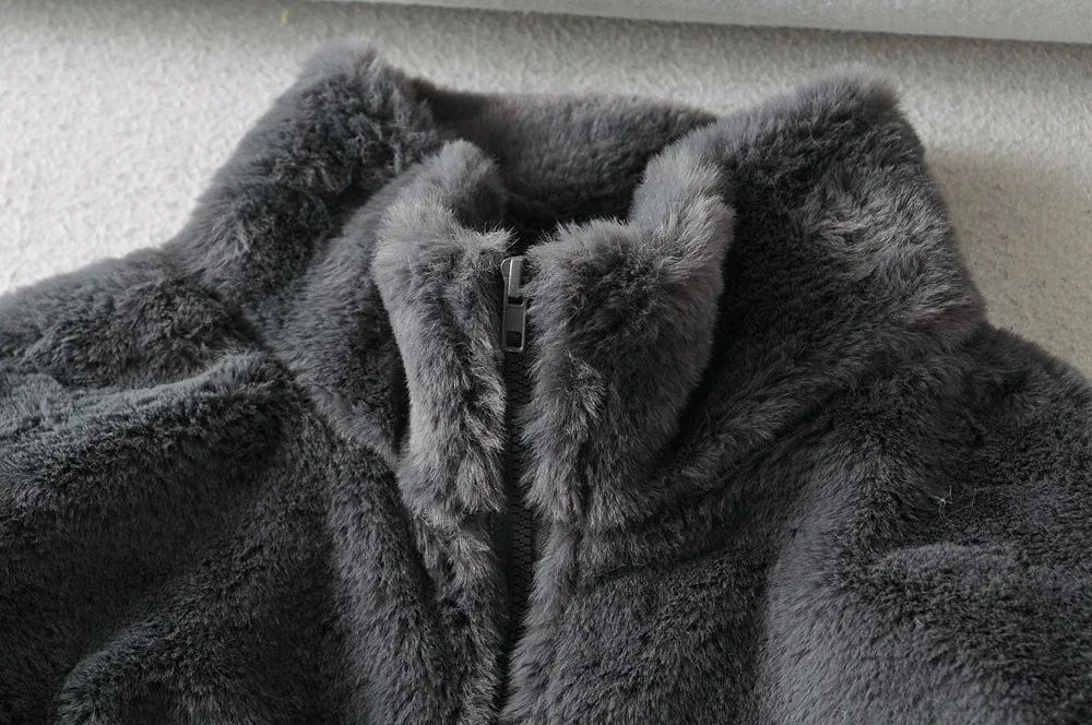 Winter Furry Coat. – LARICIA-S