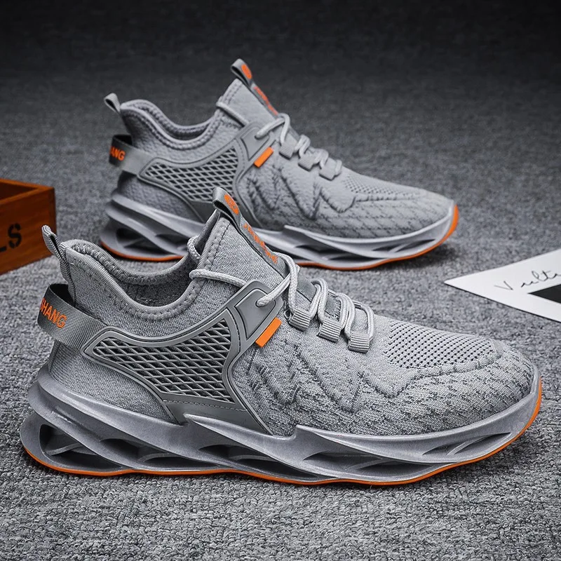 New fashion men's flying fabric shock-absorbing ultra-light running shoes Casual Shoes Sneakers