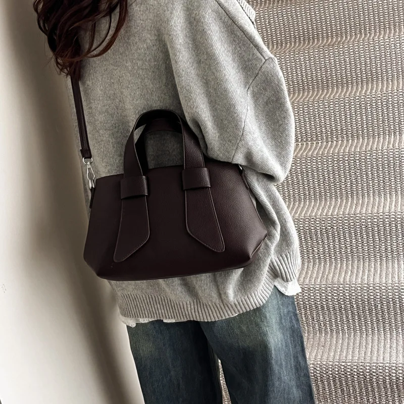 Vintage Cross-border Retro Women's Autumn Winter Medium Zipper Closure Large Capacity Fashionable PU Eco-Friendly Tote Bag