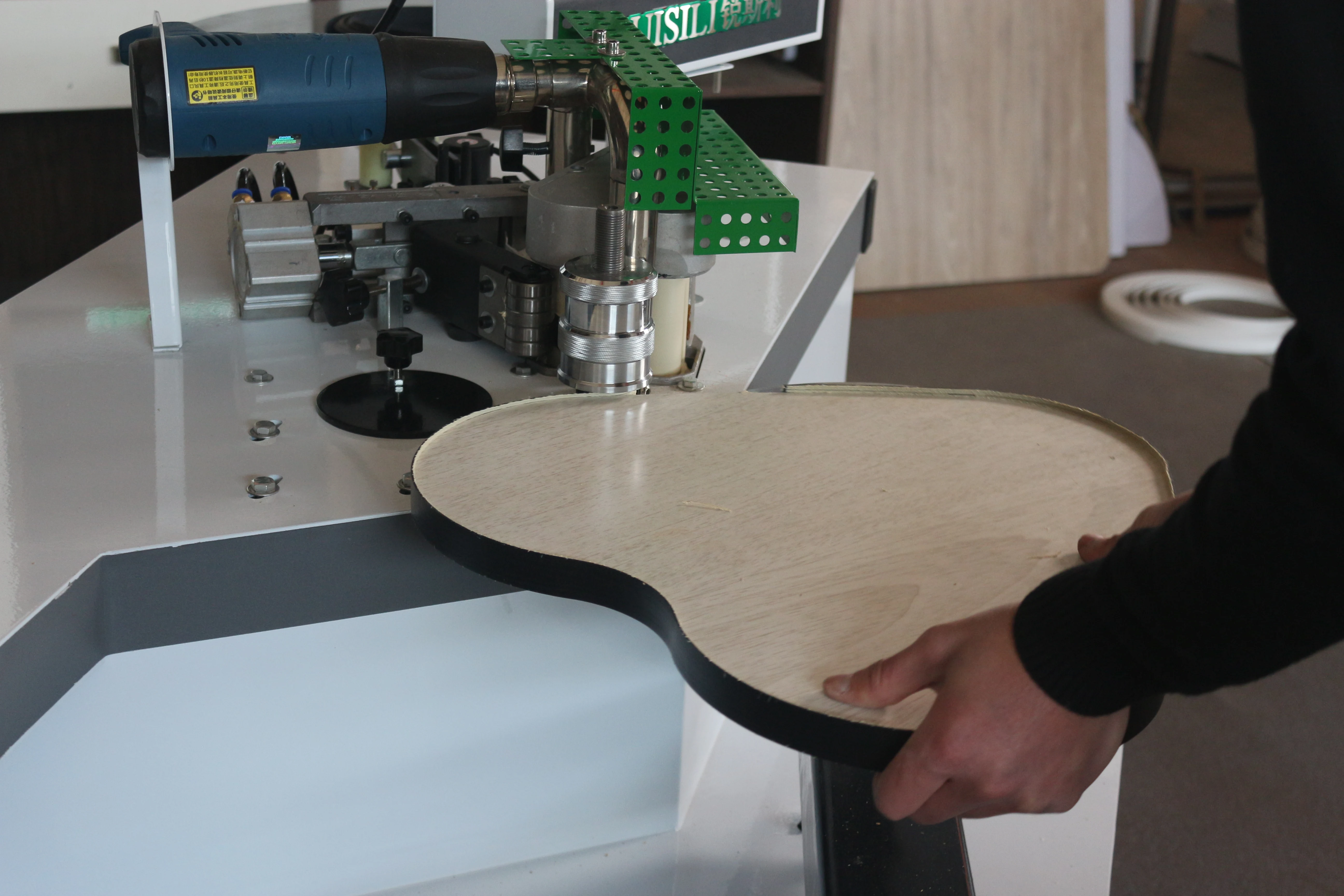 W2 Folding Arm Curve Edge Banding Machine for Big Panels